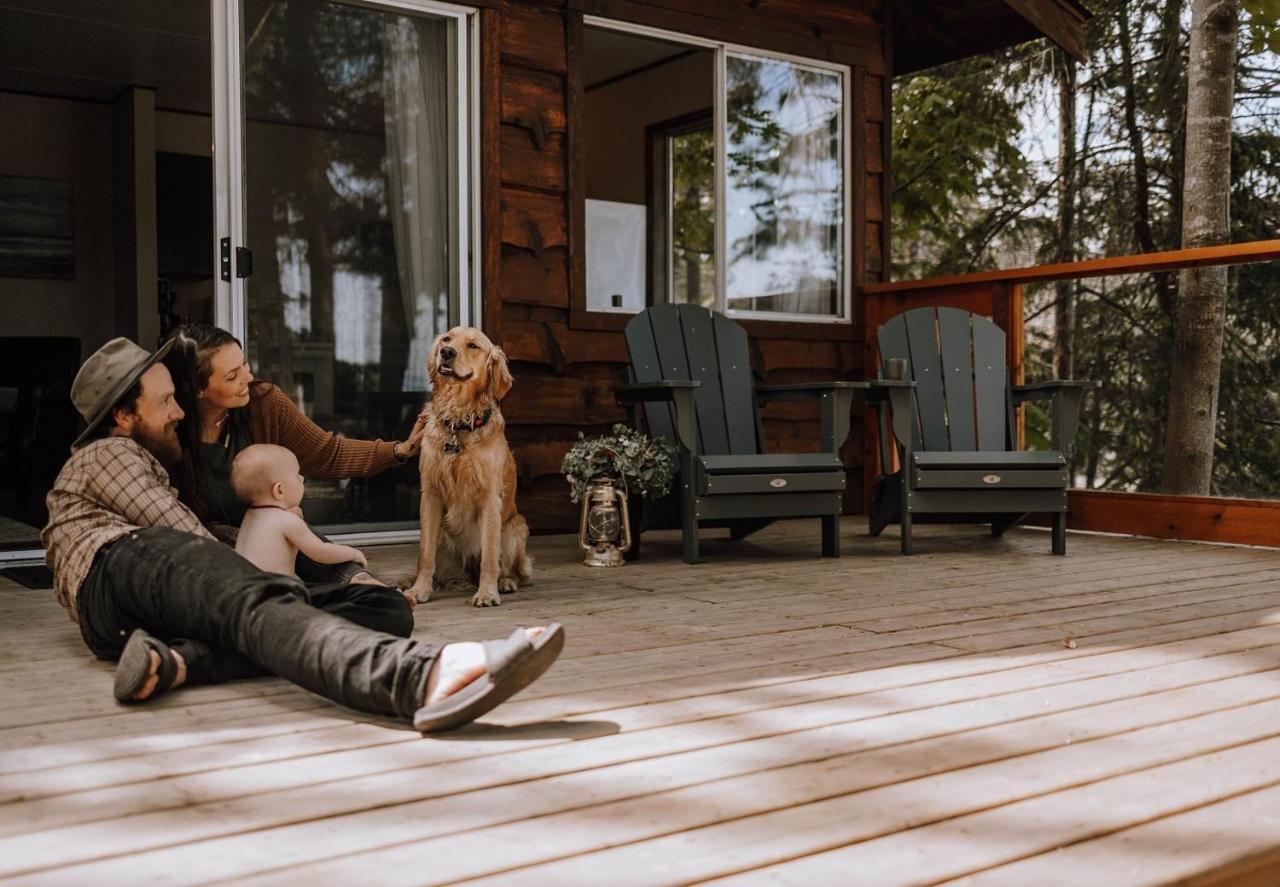 Page'S Resort & Marina Gabriola 外观 照片