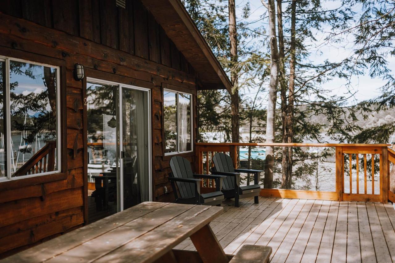 Page'S Resort & Marina Gabriola 外观 照片