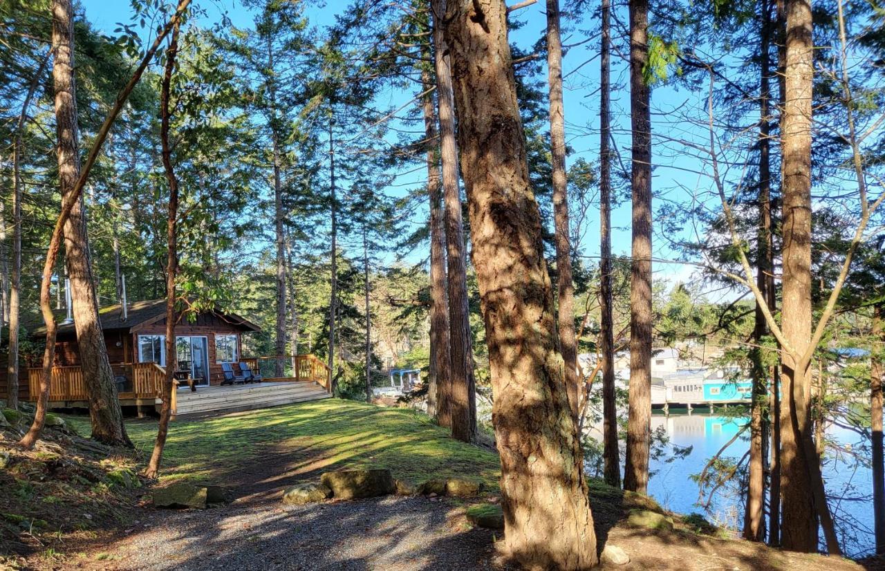Page'S Resort & Marina Gabriola 外观 照片